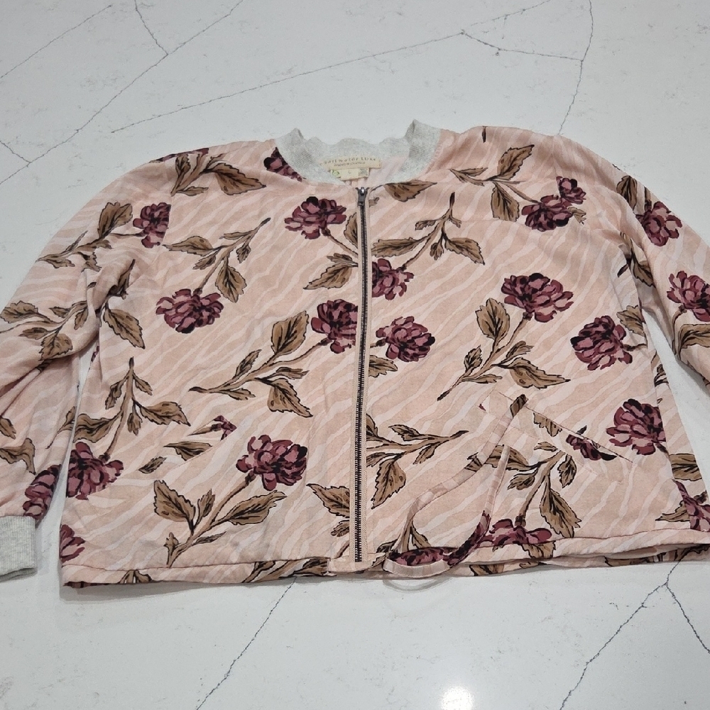Saltwater LUXE Blush Floral Bomber Jacket Sz L GENTLE USED